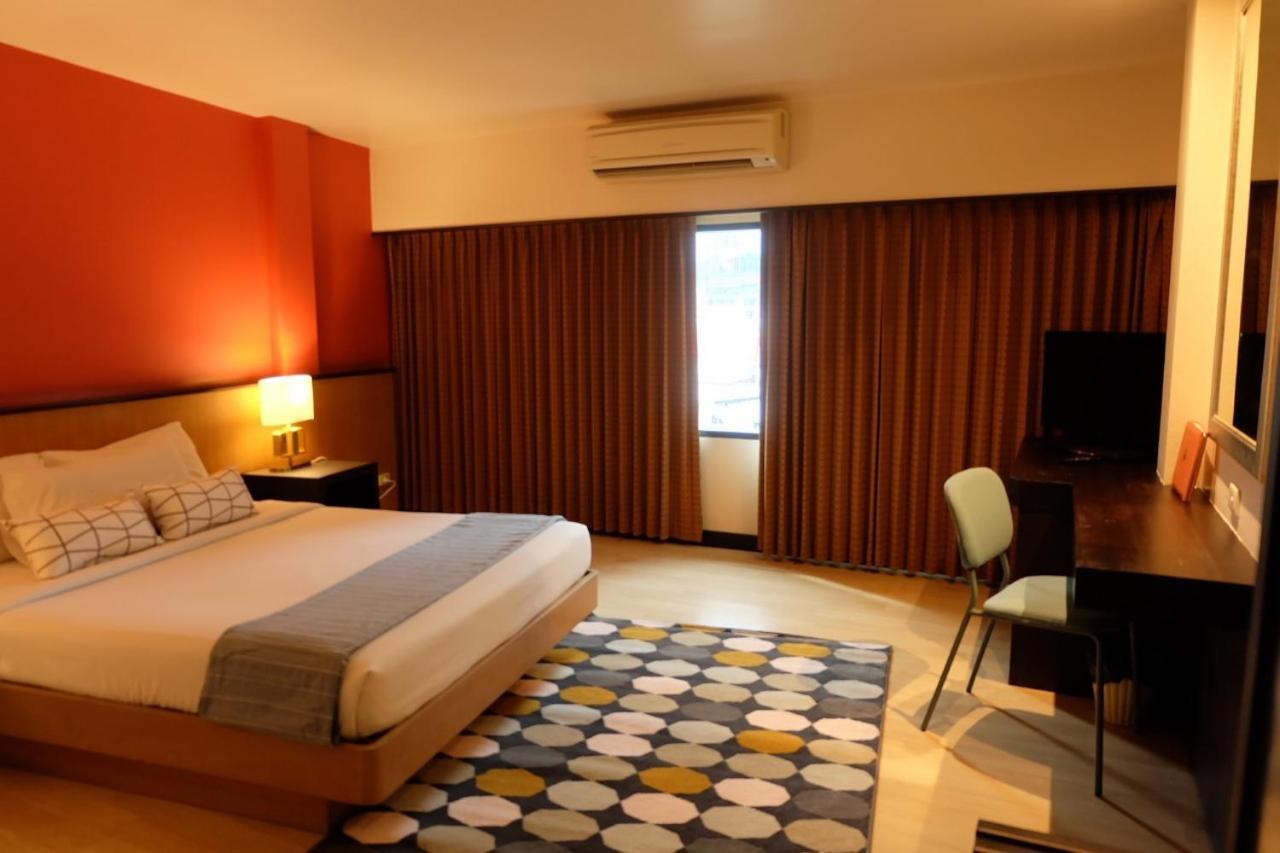 The Rose Bangkok Hotel Ngoại thất bức ảnh