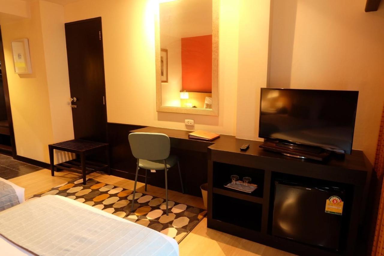The Rose Bangkok Hotel Ngoại thất bức ảnh