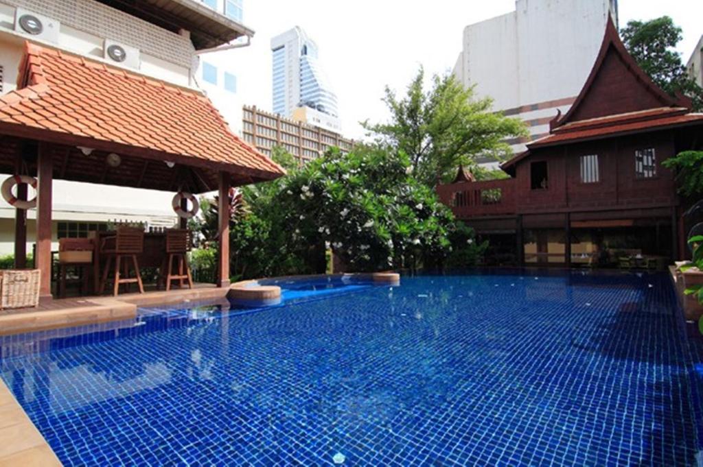 The Rose Bangkok Hotel Ngoại thất bức ảnh